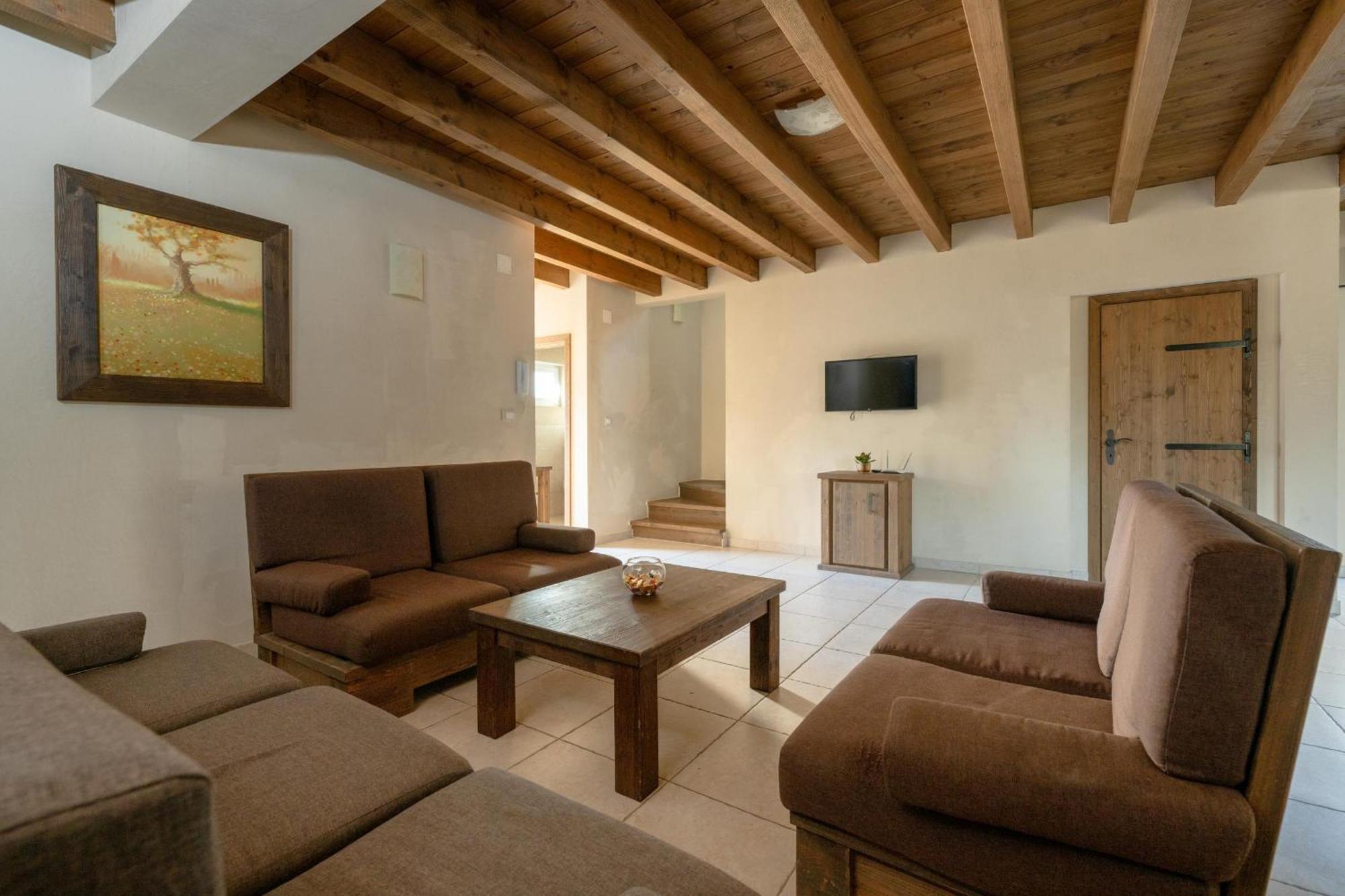 Villa Castagna Near The Sea With Private Pool And Sauna Premantura Buitenkant foto