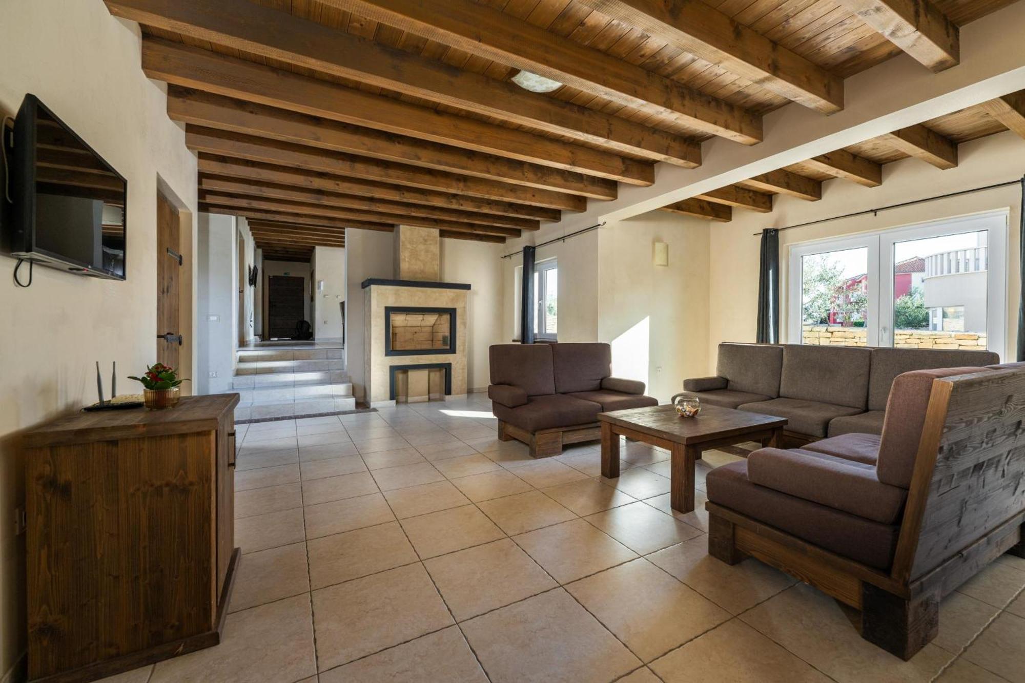Villa Castagna Near The Sea With Private Pool And Sauna Premantura Buitenkant foto